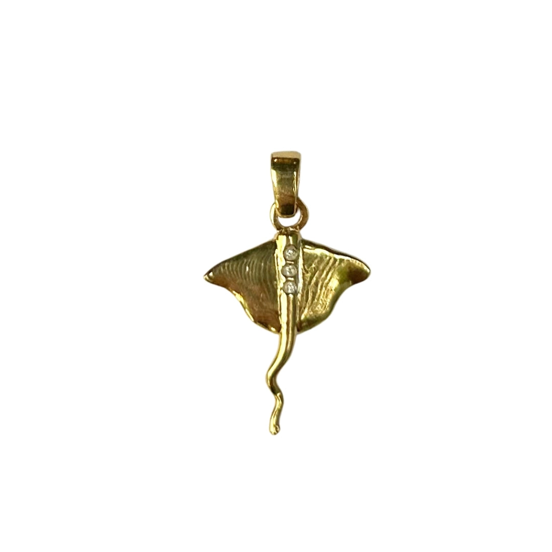 Pingente Arraia - Banho de Ouro 18k